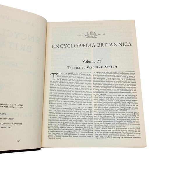 1959 Edition Encyclopedia Britannica Vtg HC Volume 22 TEXTILE to VASC Education - Picture 8 of 15